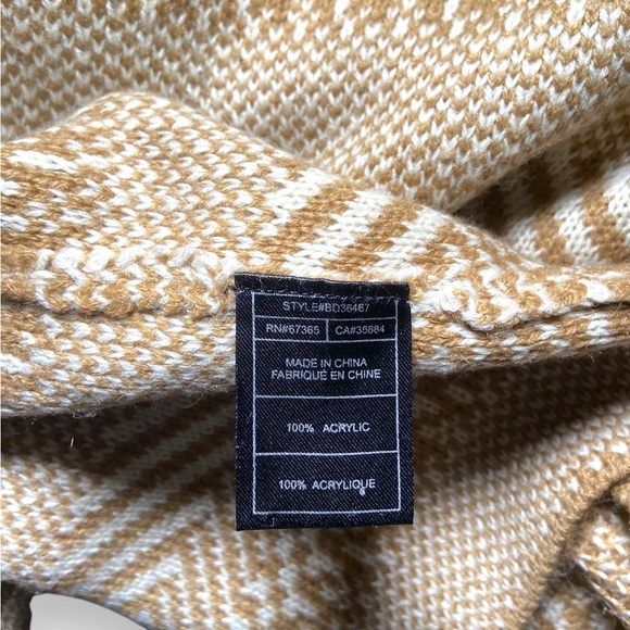 BB Dakota Oversized Cardigan Sweater - Picture 7 of 7